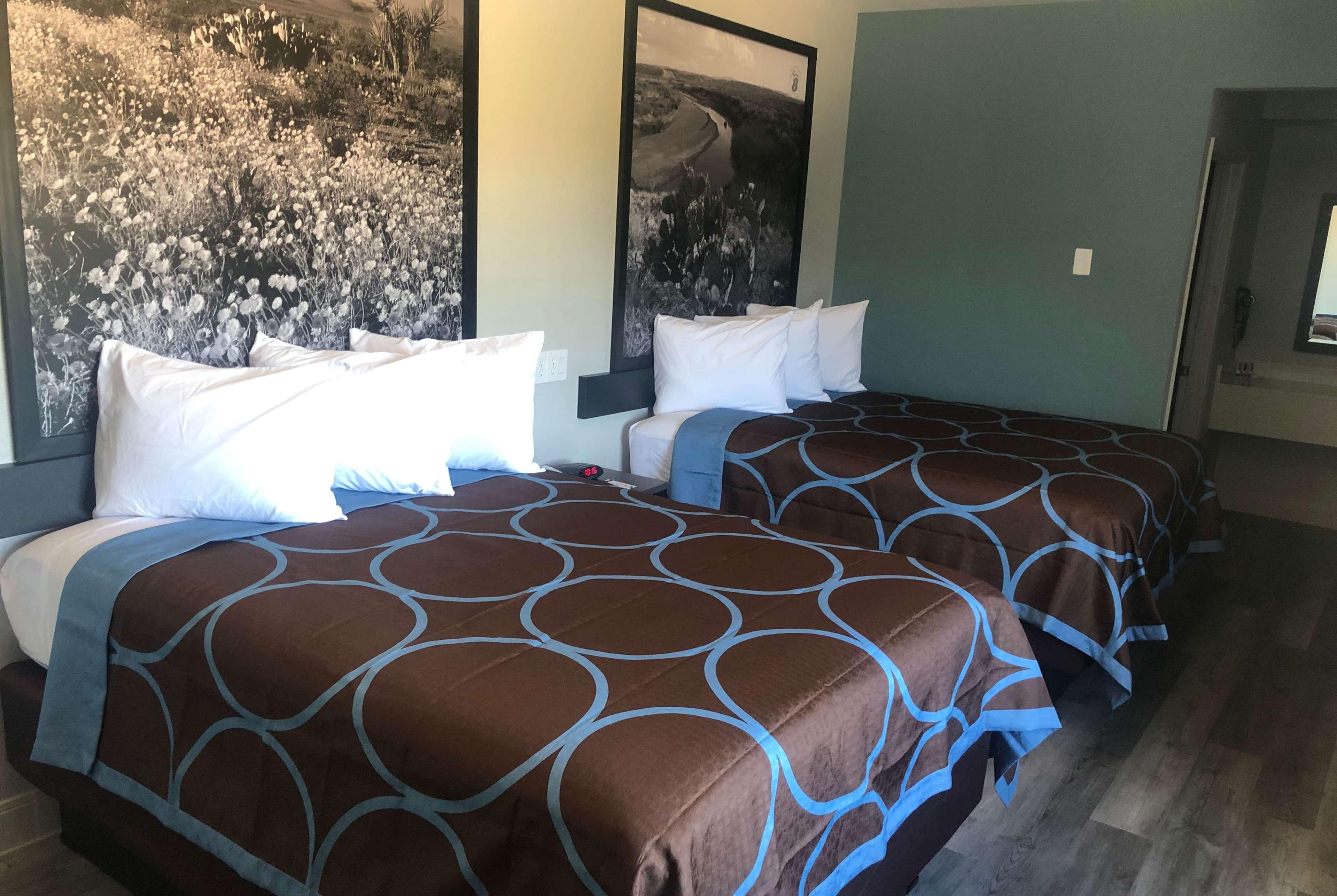 Hotel Blue Спринг Экстерьер фото